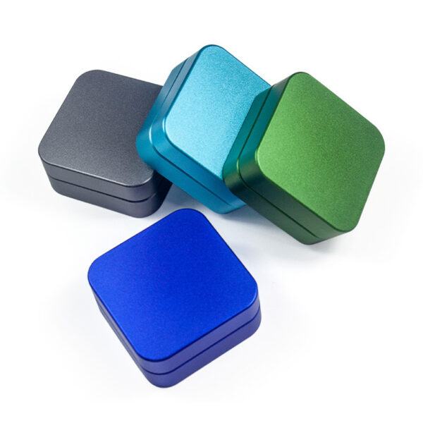 Square aluminum grinder
